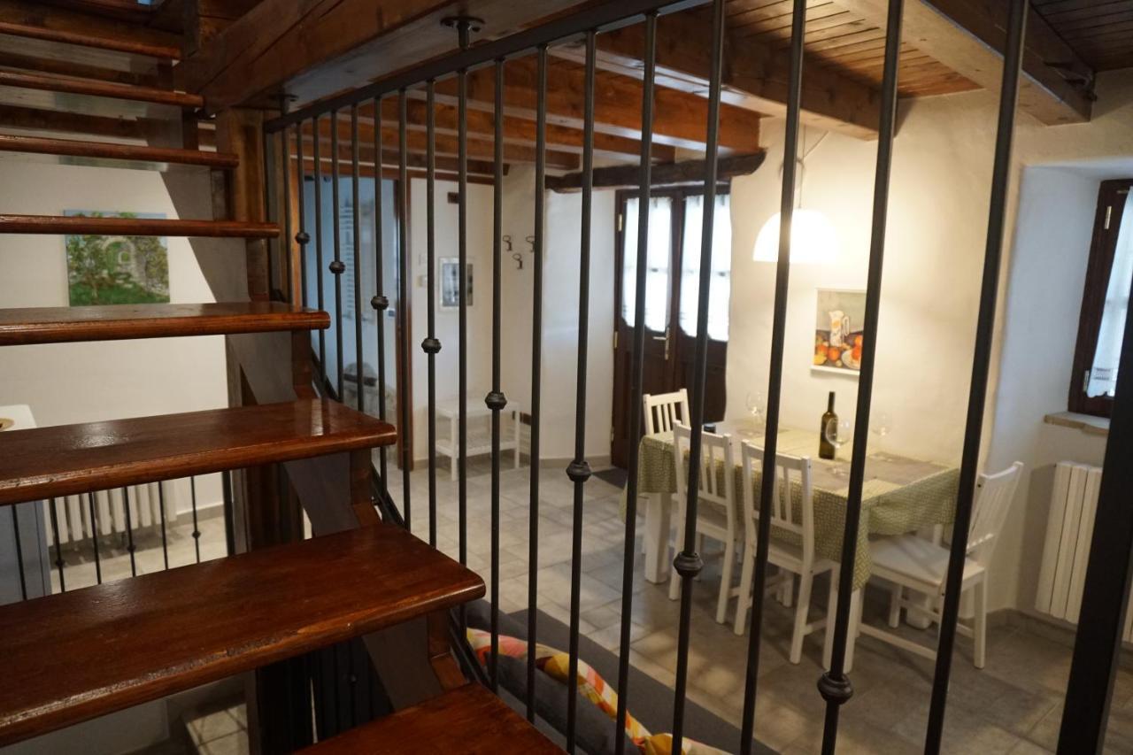 Casa Vacanze Alenka Borgo Grotta Gigante Dış mekan fotoğraf